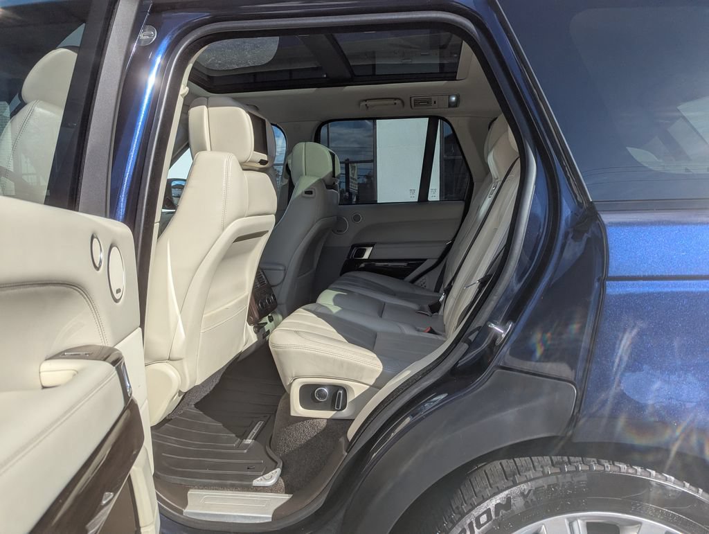 Used 2016 Land Rover Range Rover Supercharged AWD/4WD image 45