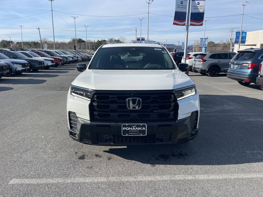 New 2026 Honda Pilot Black Edition image 3