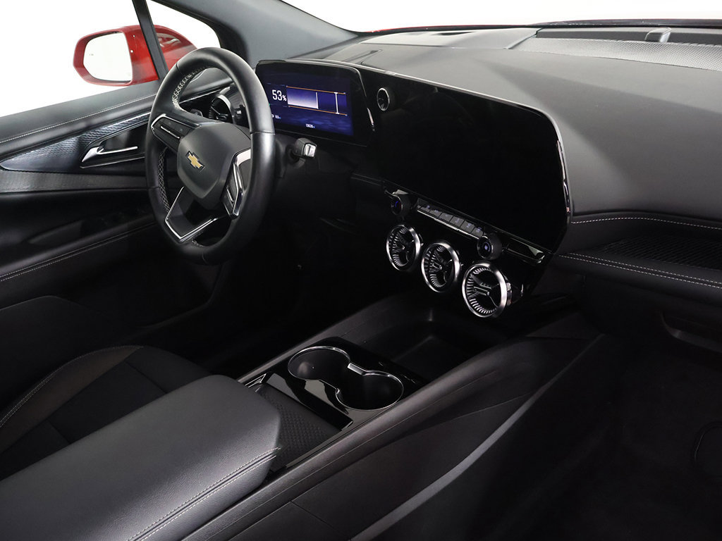 Used 2024 Chevrolet Blazer EV LT AWD/4WD image 31