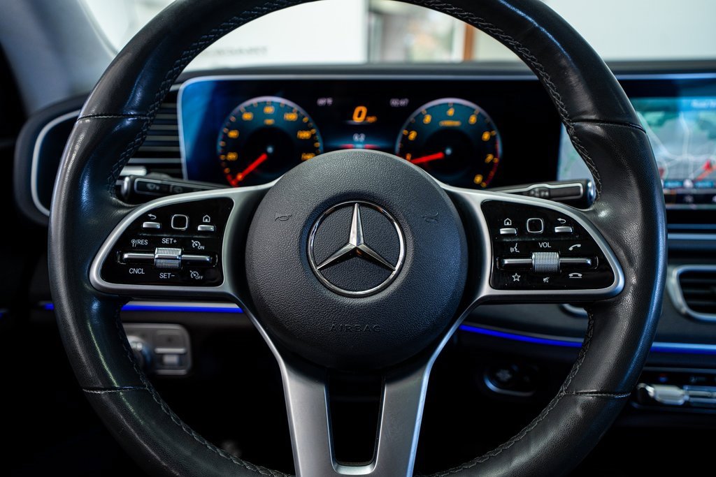 Used 2020 Mercedes-Benz GLE 350 4MATIC w/ Premium Package image 42