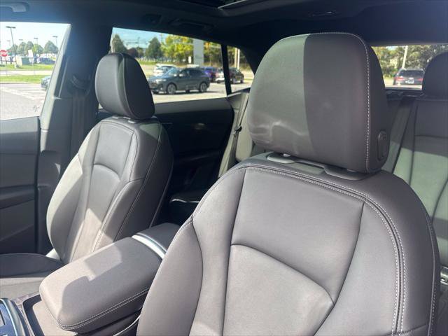 Used 2023 Audi Q8 Premium w/ Convenience Package AWD/4WD image 36
