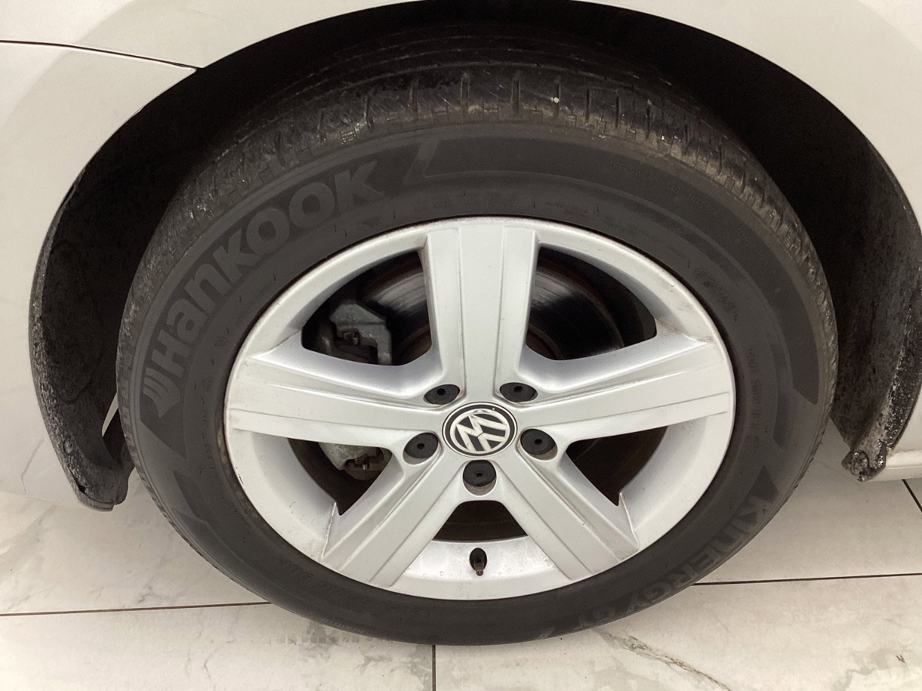 Used 2017 Volkswagen Golf Wolfsburg Edition image 47