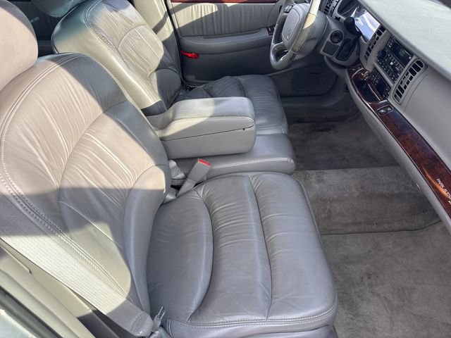 Used 1998 Buick Park Avenue Ultra image 23