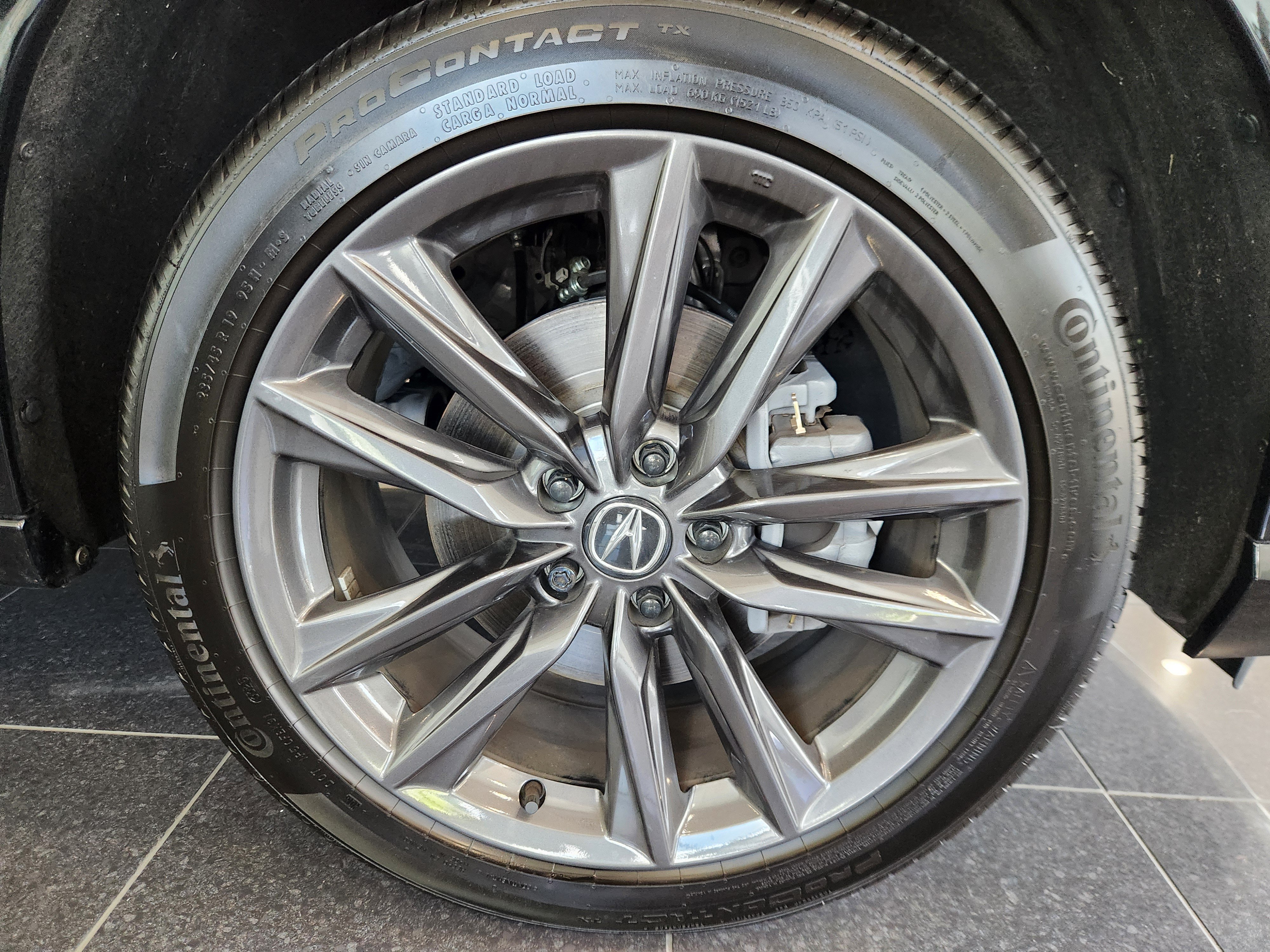 Certified 2025 Acura ADX A-Spec AWD/4WD image 18
