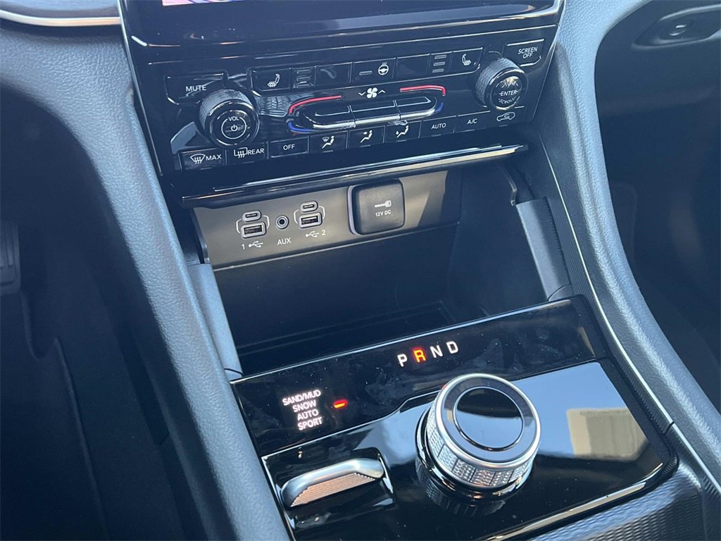 New 2025 Jeep Grand Cherokee L Limited image 16