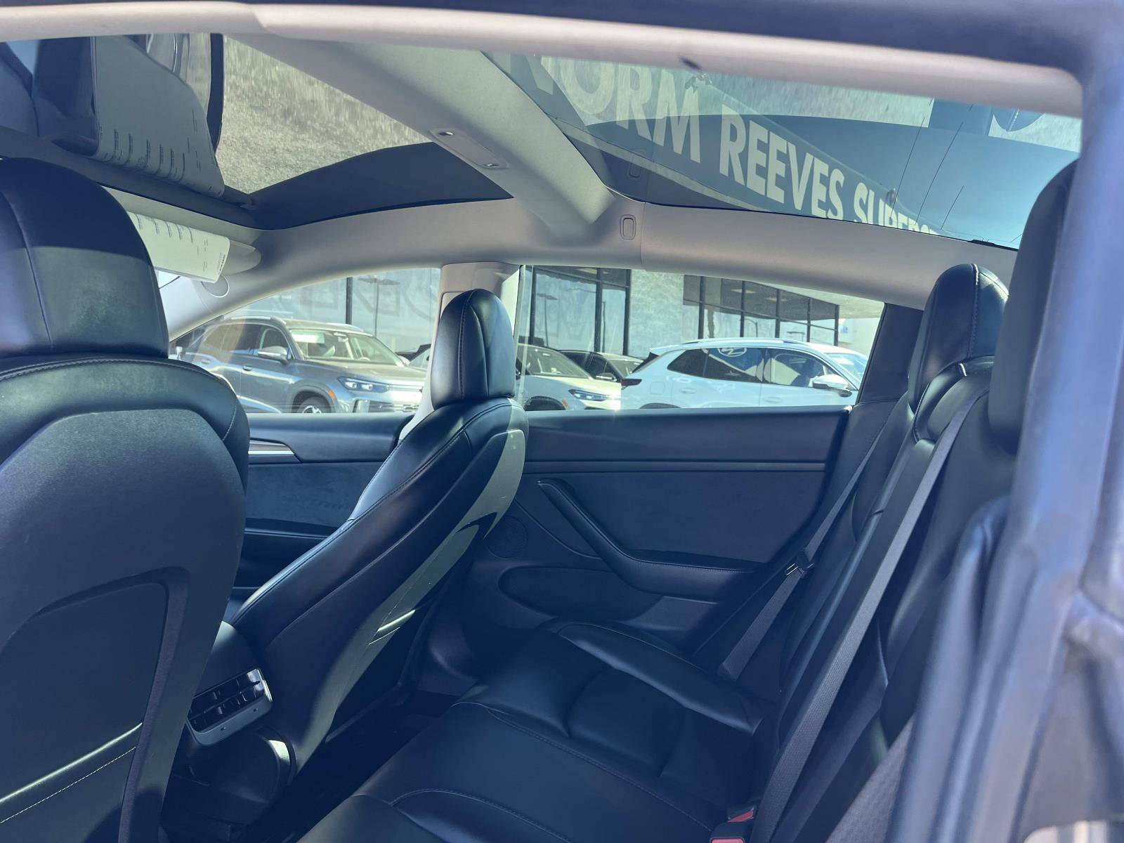Used 2021 Tesla Model 3 Standard Range Plus image 22