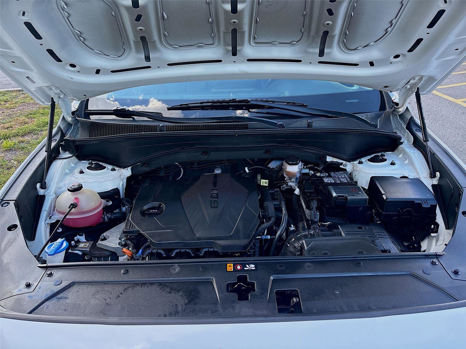 Used 2023 Hyundai Santa Fe SEL w/ Premium Package image 34