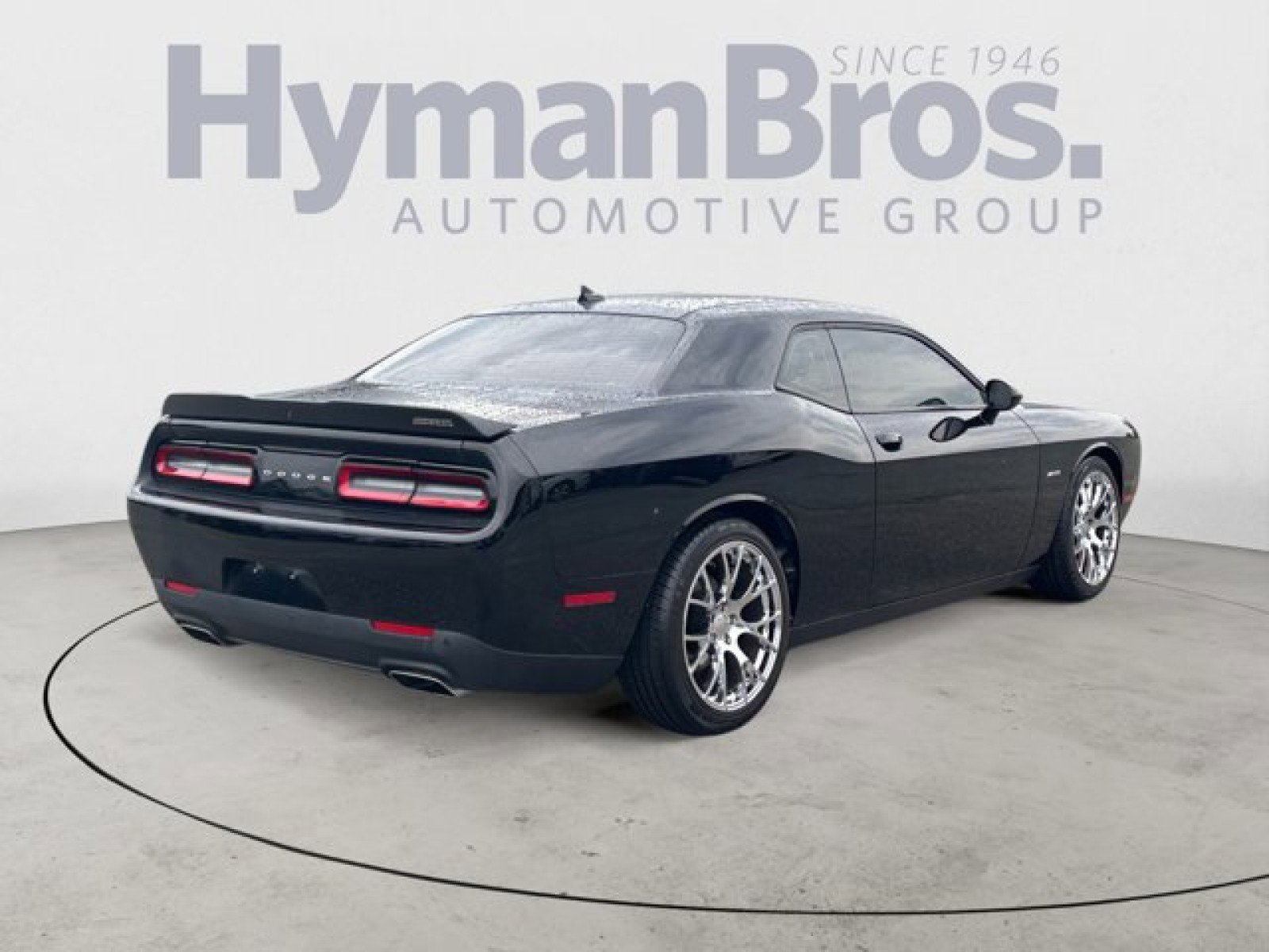 Used 2016 Dodge Challenger R/T image 3
