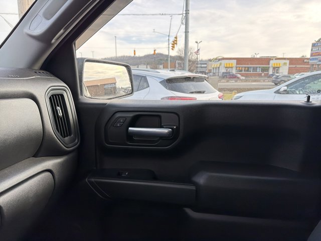 Used 2022 Chevrolet Silverado 1500 Custom Trail Boss w/ LPO, Dark Essentials Package image 24