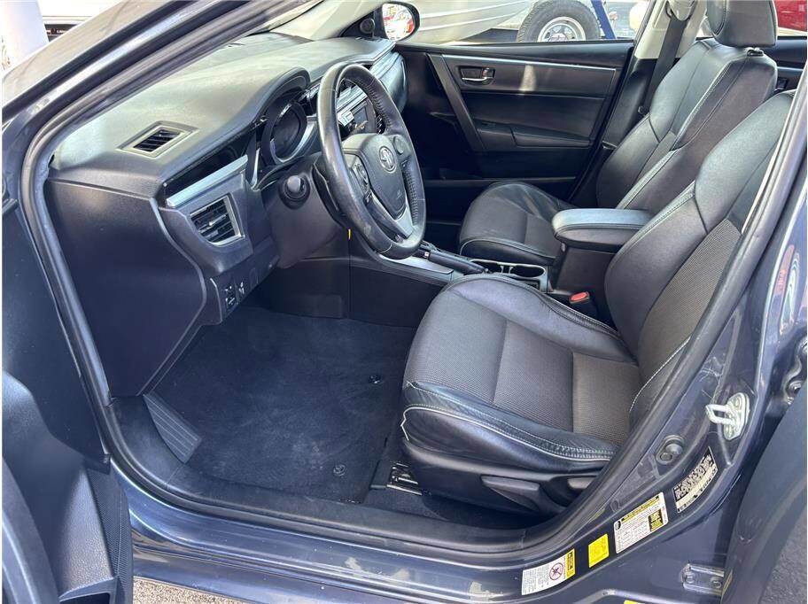Used 2015 Toyota Corolla S image 12