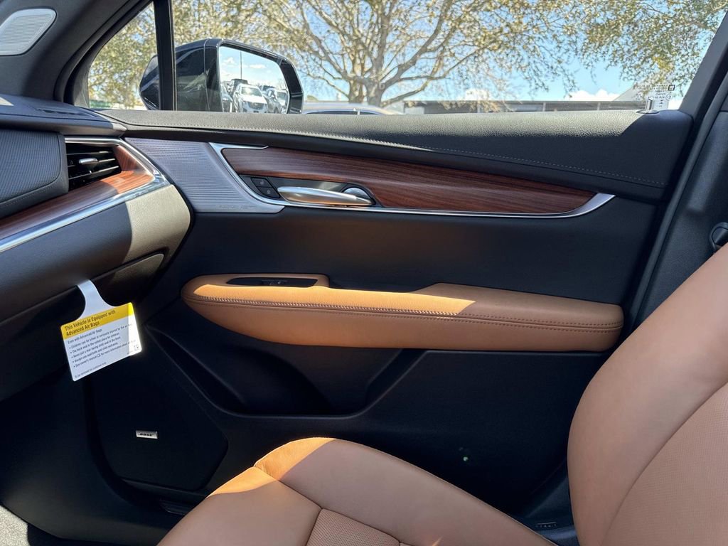 New 2026 Cadillac XT5 Premium Luxury w/ LPO, Bronce Accent Package image 22