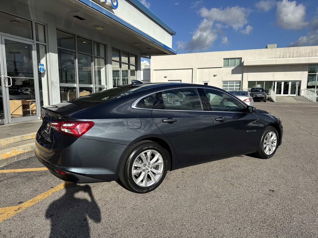 Used 2021 Chevrolet Malibu LT image 8
