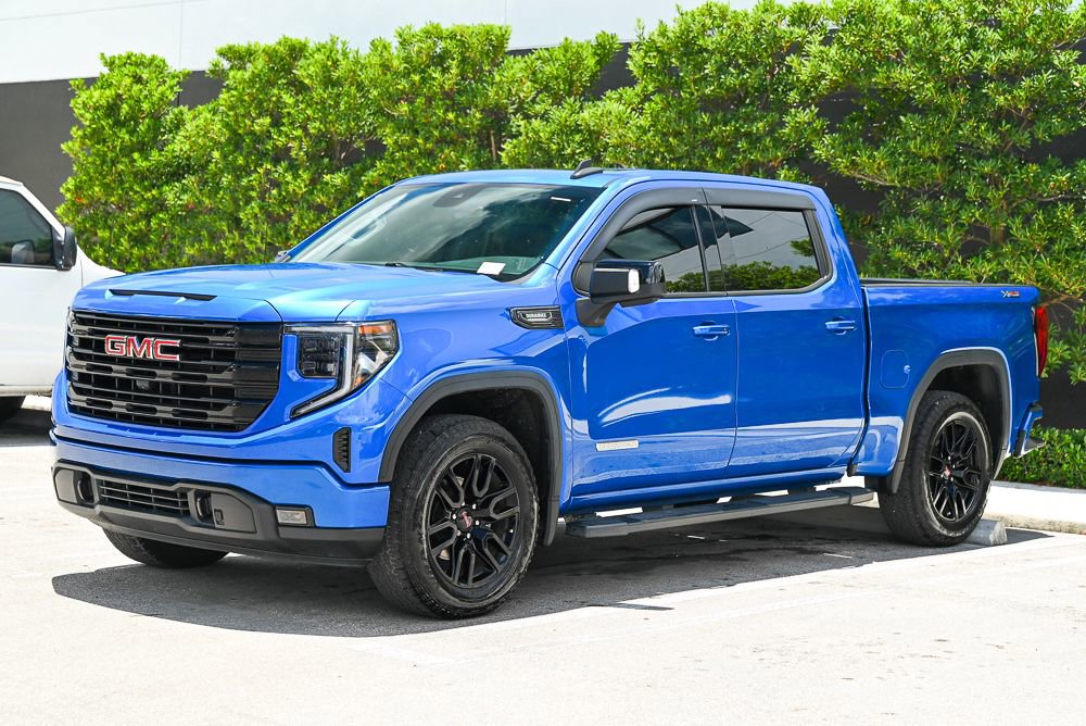 Used 2022 GMC Sierra 1500 Elevation w/ Elevation Premium Package AWD/4WD video 1