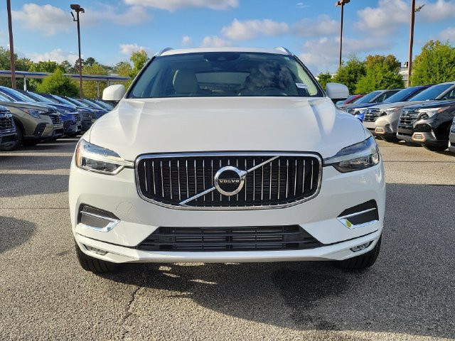 Used 2021 Volvo XC60 T5 Inscription w/ Protection Package FWD image 2