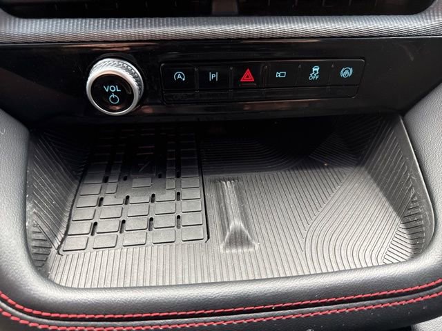 Used 2025 Ford Explorer ST image 43