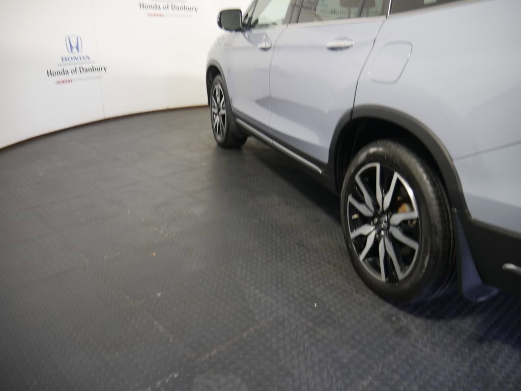 Certified 2022 Honda Pilot Touring image 11