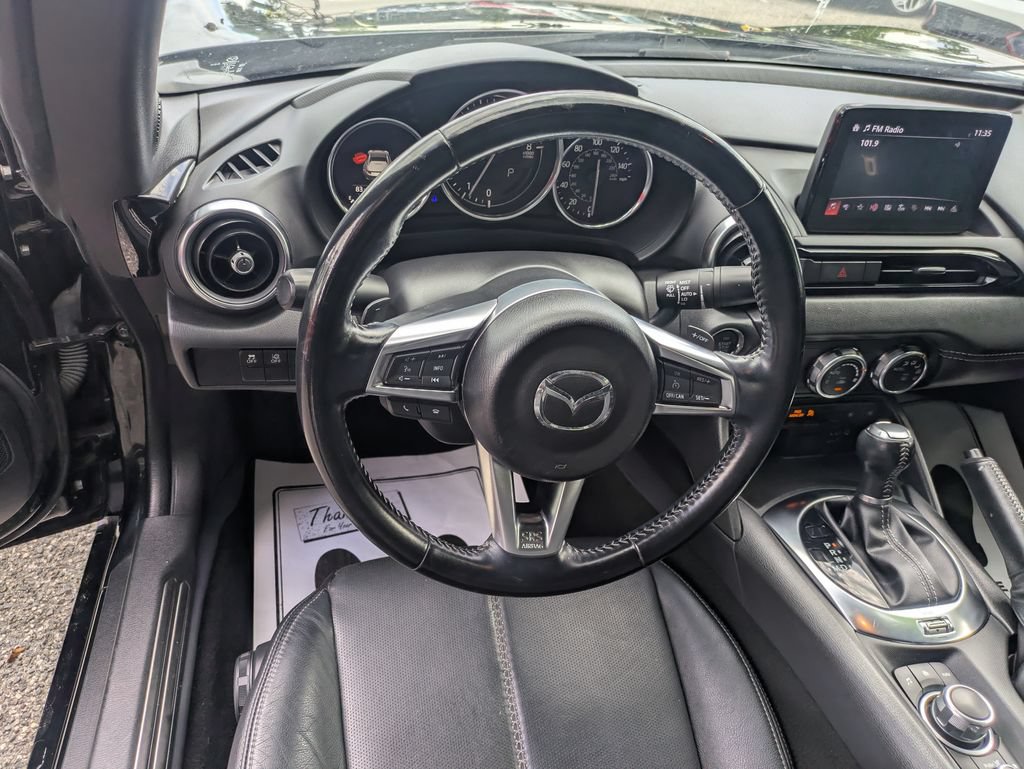 Used 2020 MAZDA MX-5 Miata RF Grand Touring RWD image 13
