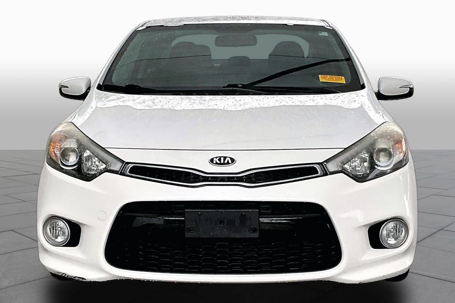 Used 2016 Kia Forte Koup EX FWD image 4