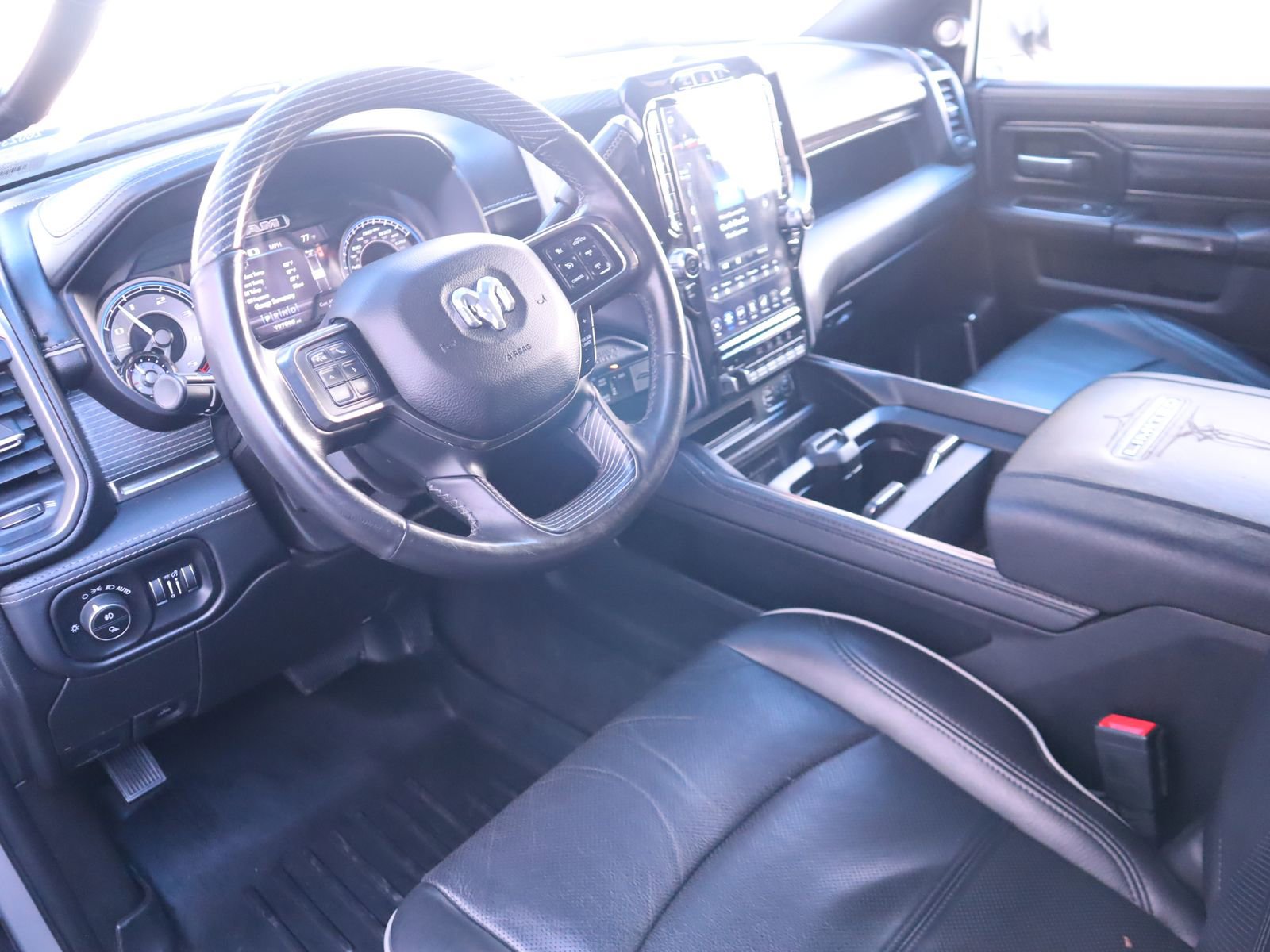 Used 2021 RAM 2500 Limited AWD/4WD image 27