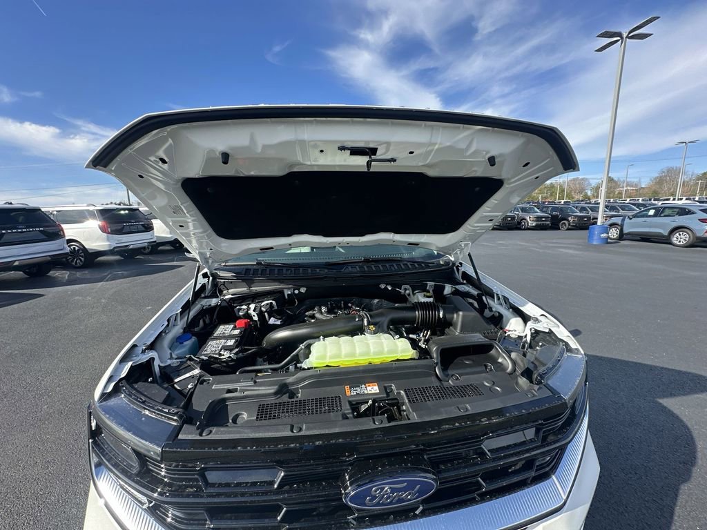 New 2026 Ford Expedition Platinum image 33