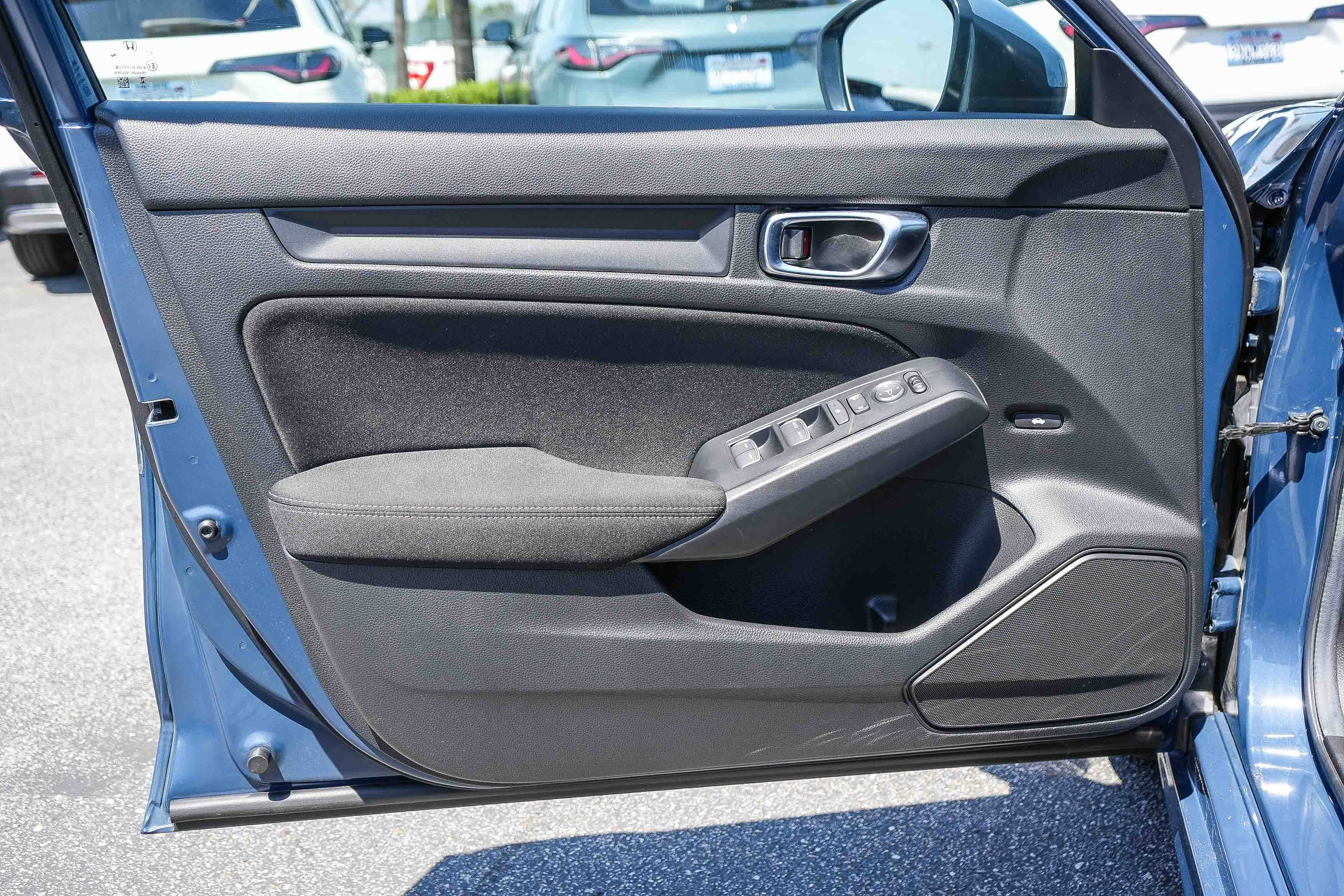 Certified 2025 Honda Civic LX image 26