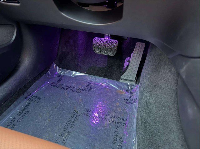 Certified 2025 Mercedes-Benz C 300 4MATIC Sedan image 18