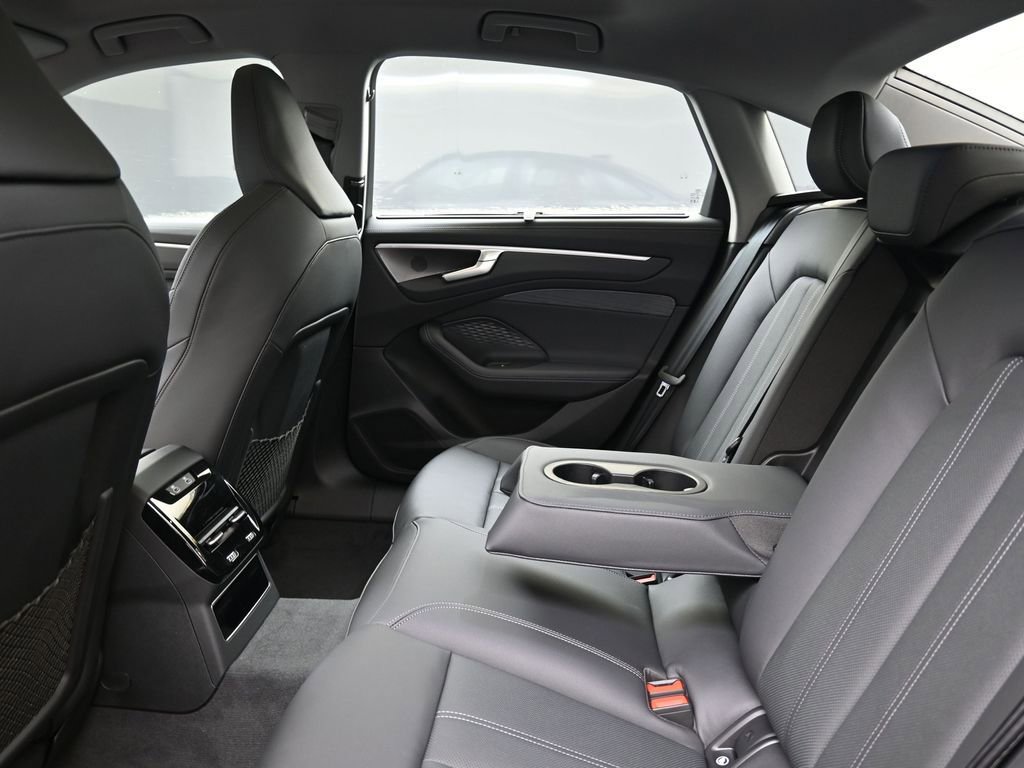 New 2026 Audi A6 Premium Plus image 18