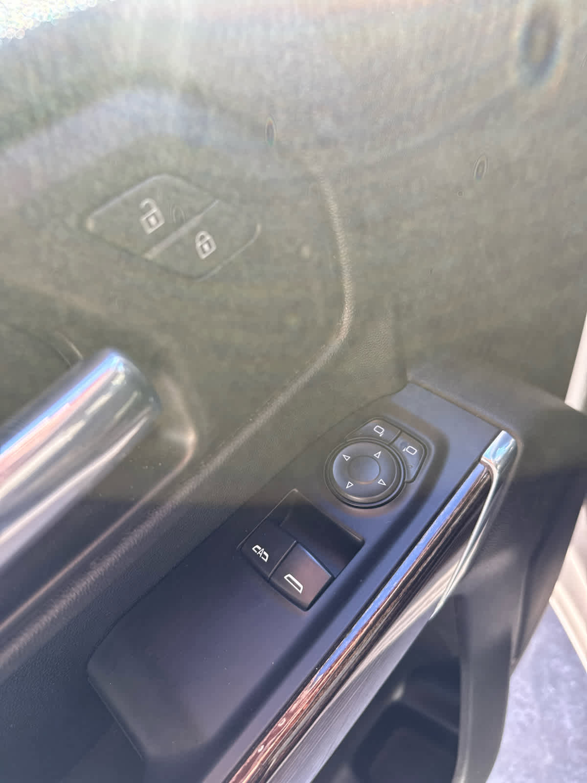 Used 2021 GMC Sierra 2500 SLE w/ SLE Convenience Package image 15