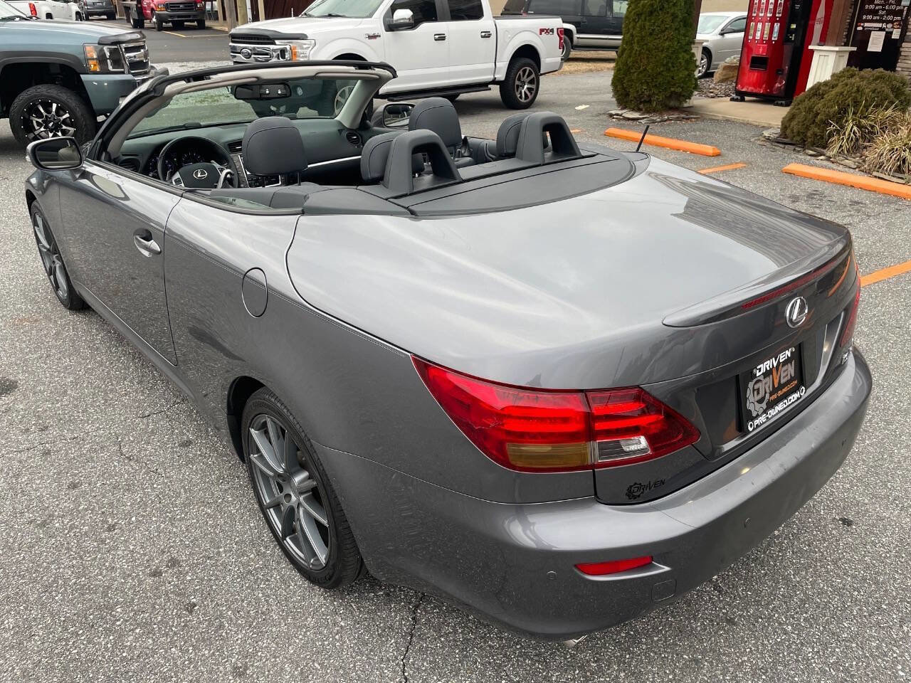 Used 2012 Lexus IS 350C image 21