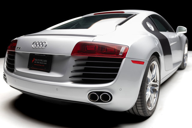 Used 2009 Audi R8 V8 image 22