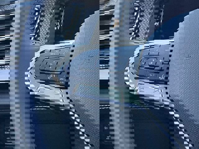 New 2026 Volkswagen Atlas Cross Sport SEL R-Line image 39