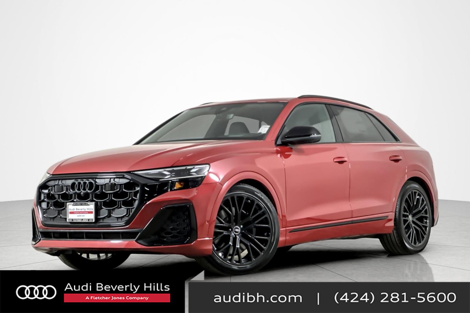 New 2025 Audi SQ8 Prestige