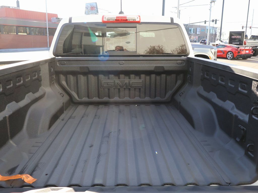 New 2026 GMC Canyon AT4 w/ Technology Plus Package image 18