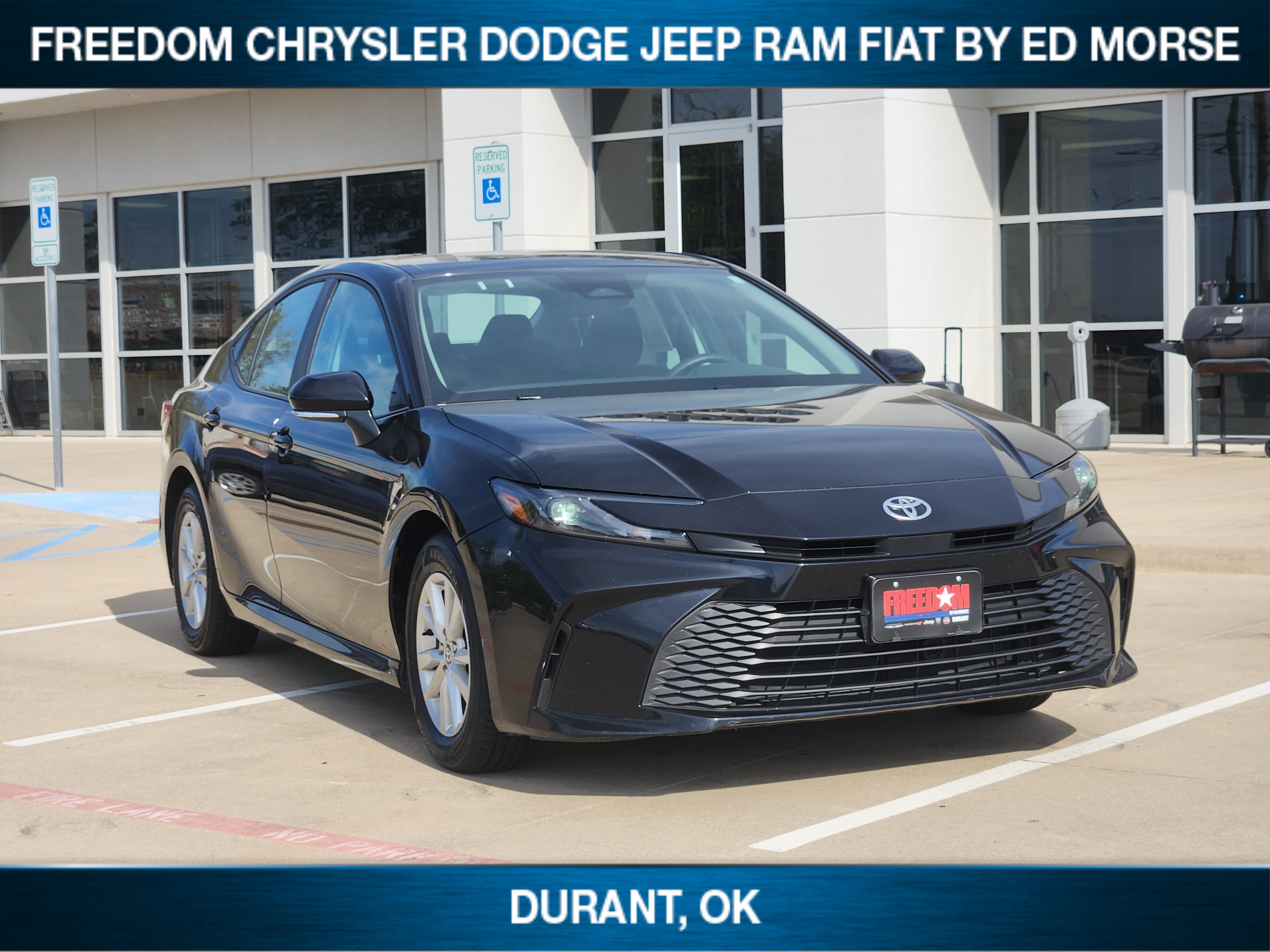 Used 2025 Toyota Camry LE FWD image 2