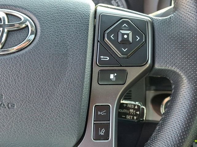 Used 2020 Toyota Tacoma TRD Off-Road w/ TRD Premium Off Road Package AWD/4WD image 21