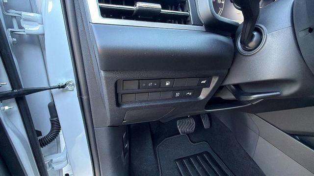 New 2026 Nissan Rogue SL image 34