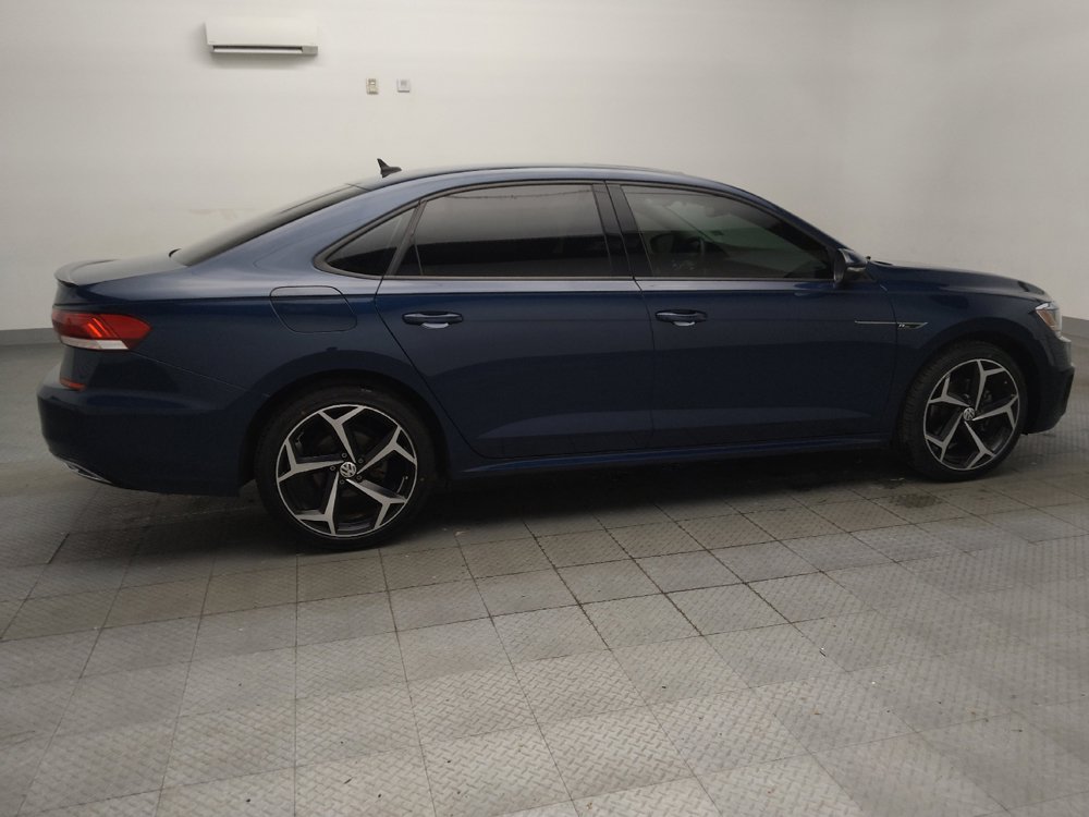 Used 2020 Volkswagen Passat 2.0T R-Line FWD image 10