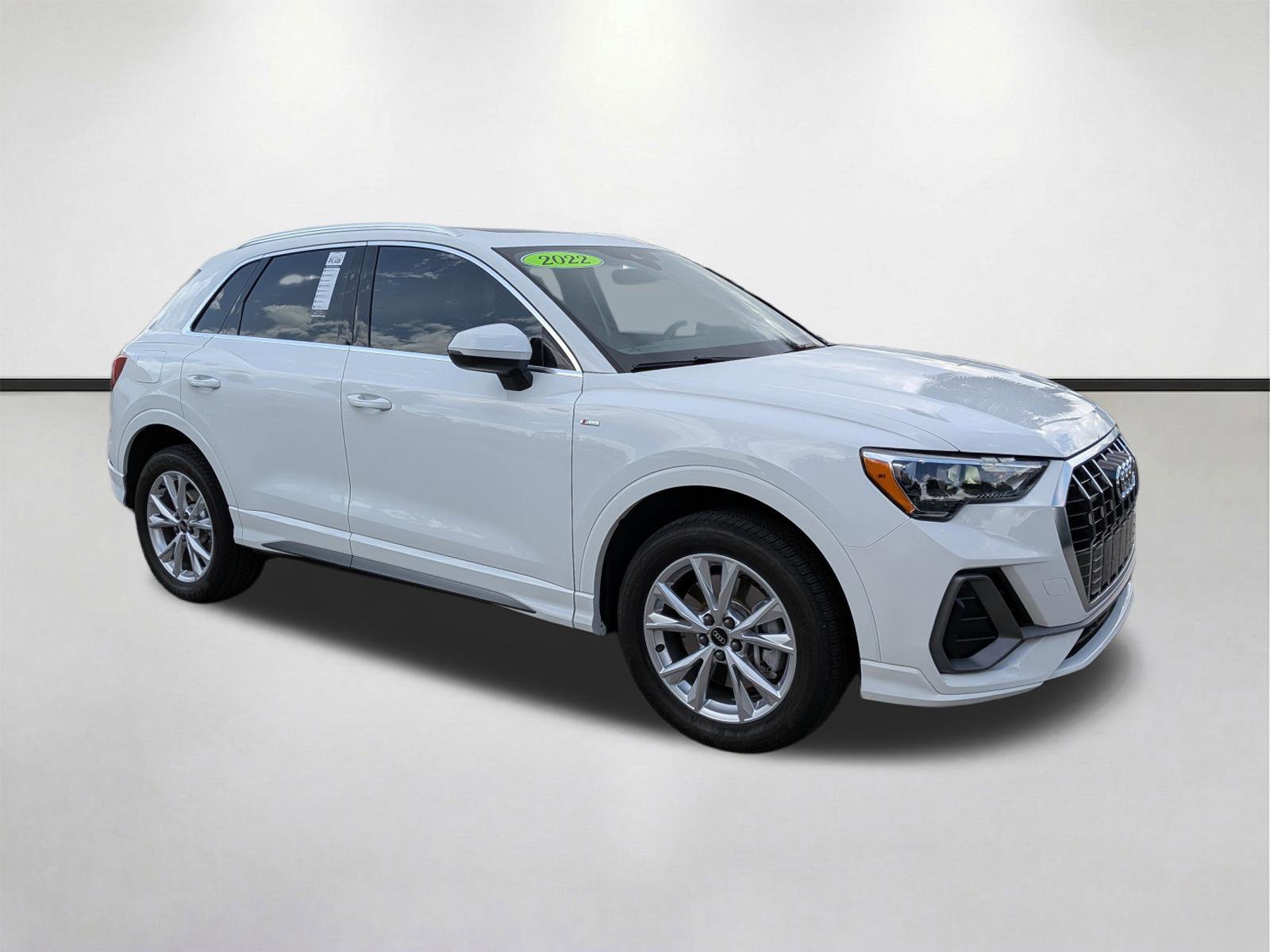 Used 2022 Audi Q3 2.0T Premium AWD/4WD image 1