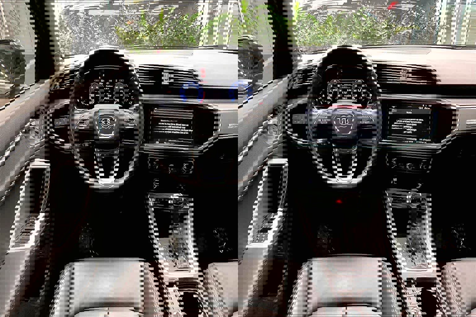 Used 2023 Audi Q3 2.0T Premium w/ Convenience Package image 5