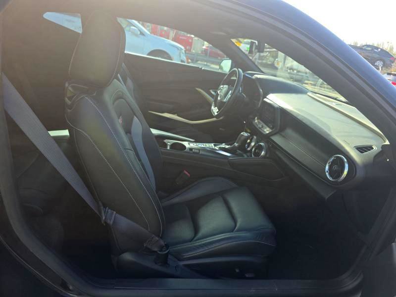 Used 2016 Chevrolet Camaro SS RWD image 10