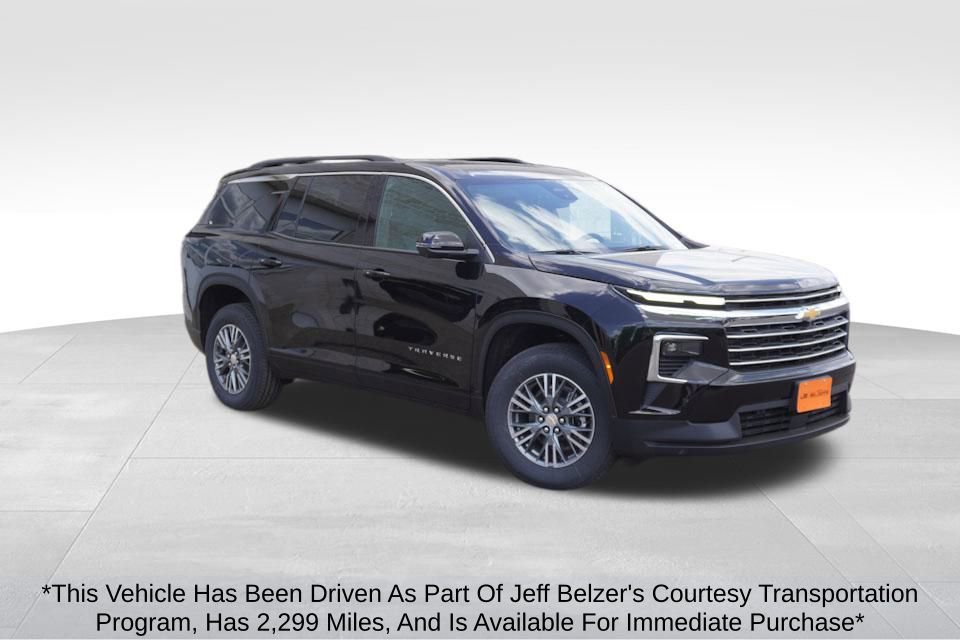 New 2025 Chevrolet Traverse LT w/ Driver Confidence Package