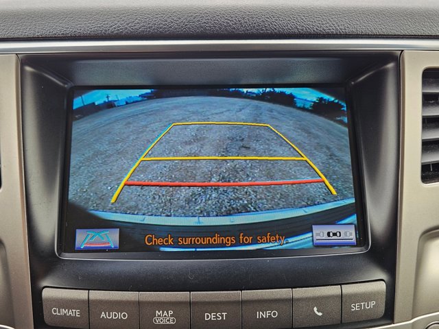 Used 2014 Lexus LX 570 4WD w/ Luxury Package image 14