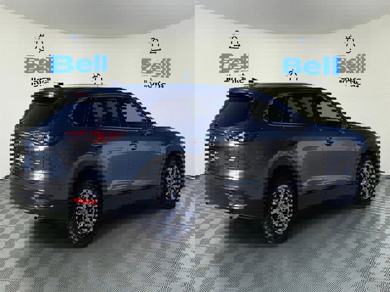 Used 2019 MAZDA CX-9 Touring w/ Touring Premium Package image 4