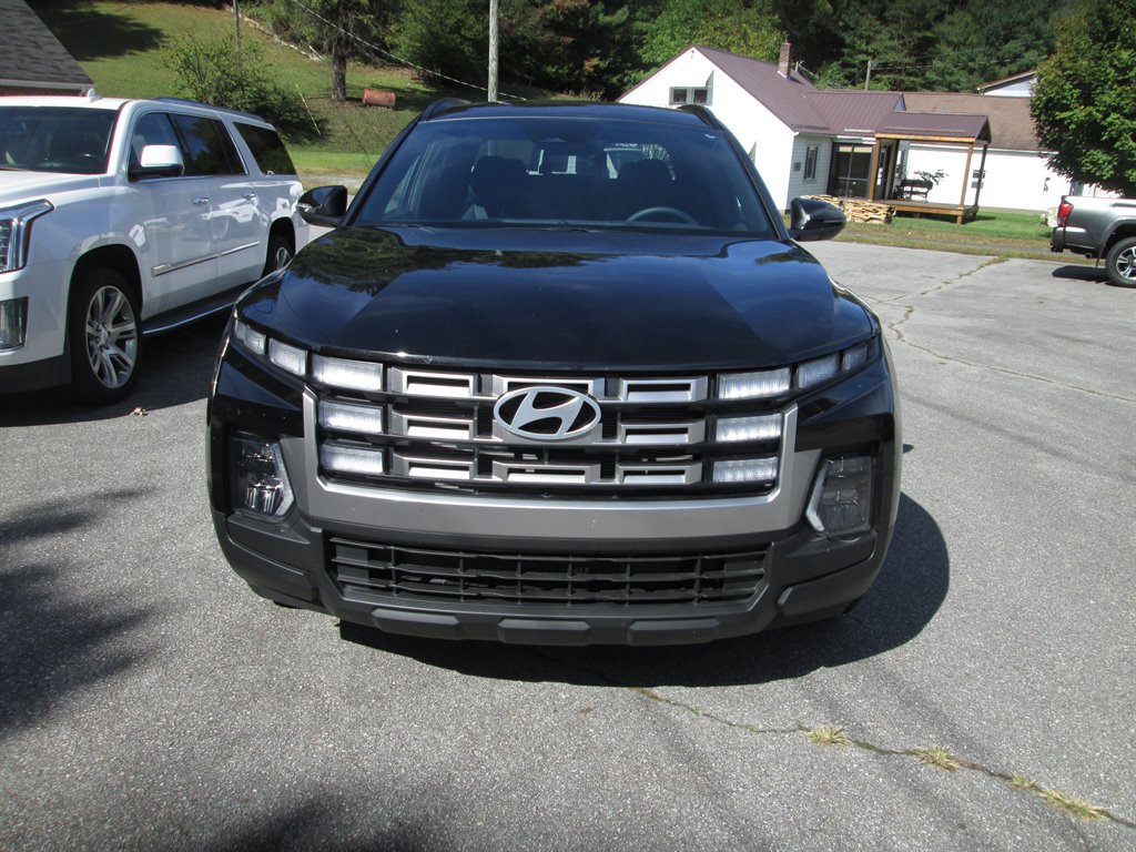 Used 2025 Hyundai Santa Cruz SEL image 2