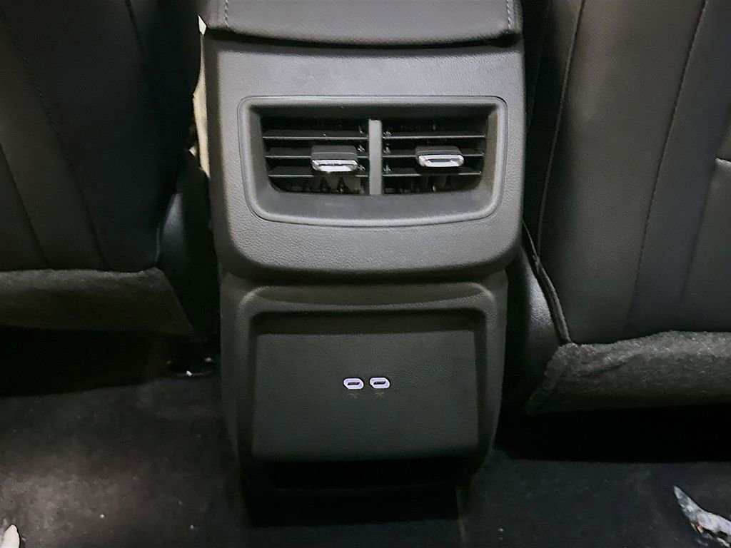 New 2026 Chevrolet Equinox EV LT image 27