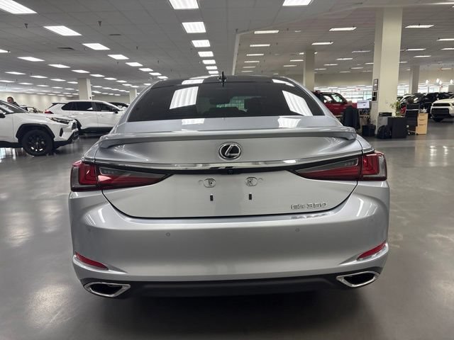 Used 2025 Lexus ES 350 Ultra Luxury FWD image 6