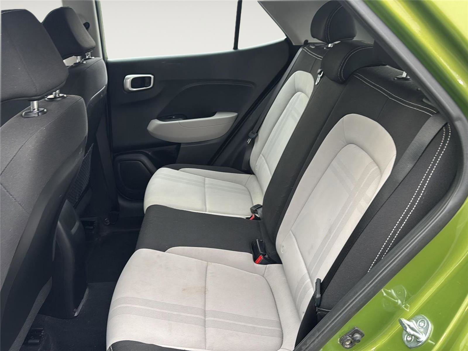 Used 2023 Hyundai Venue SEL w/ Cargo Package image 23