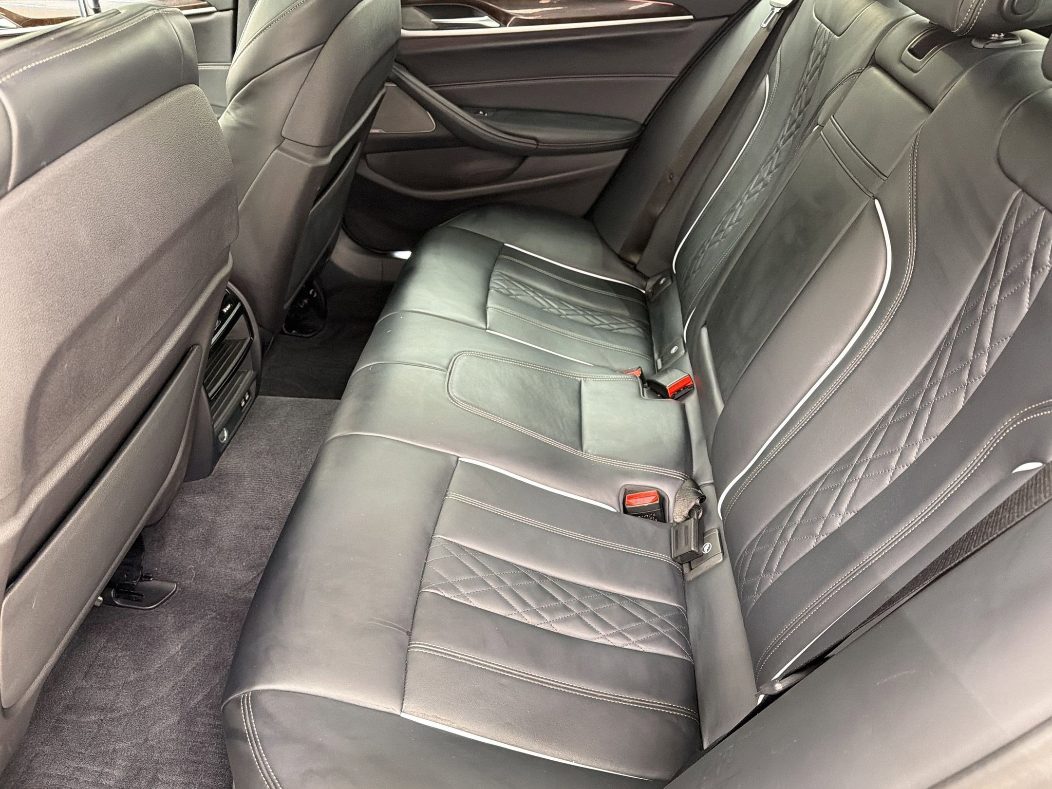 Used 2020 BMW 540i xDrive w/ Premium Package AWD/4WD image 27