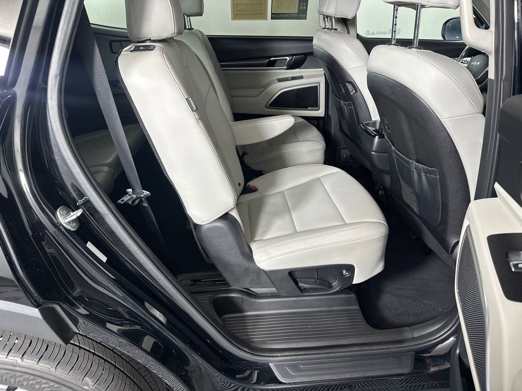 Used 2024 Kia Telluride S w/ S Sunroof Package image 15
