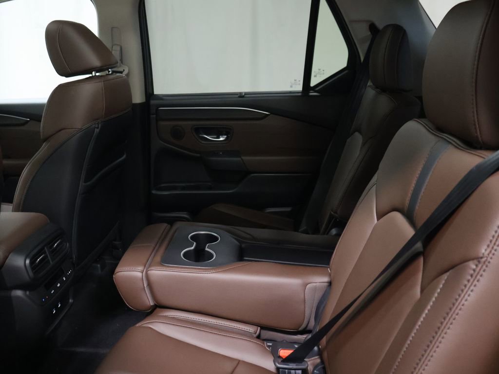 New 2026 Honda Pilot Touring image 10